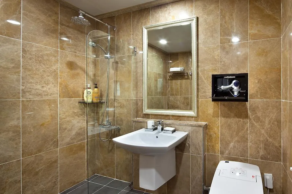 Press Hotel Busan 3*,