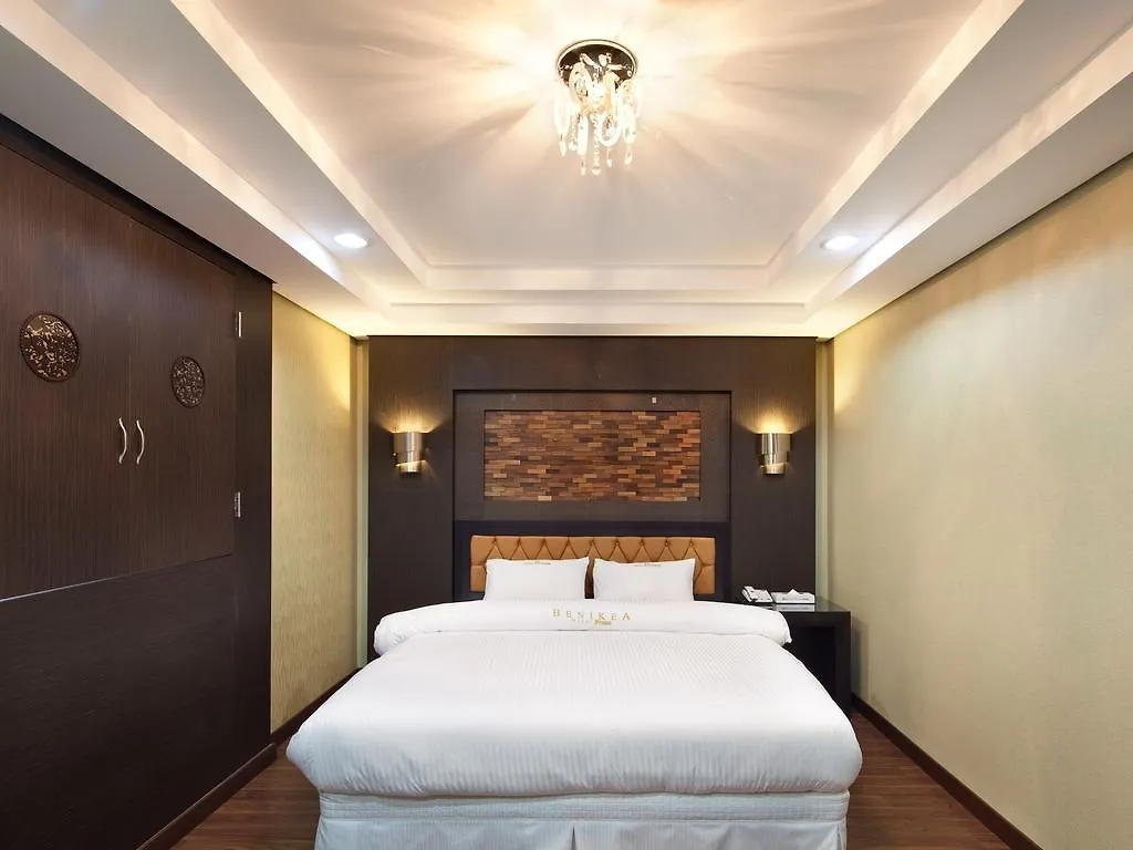 Press Hotel Busan 3*,